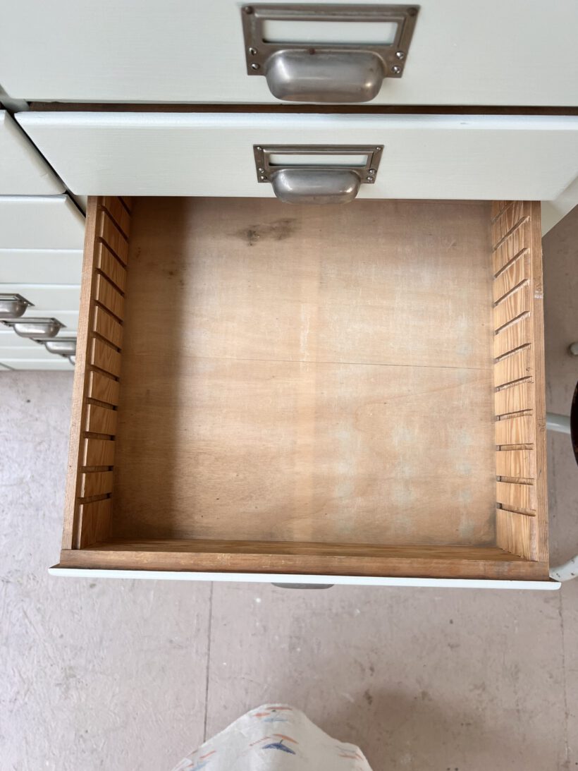 D6CEEB58-297B-45CB-96FC-9D607E9C9D6A