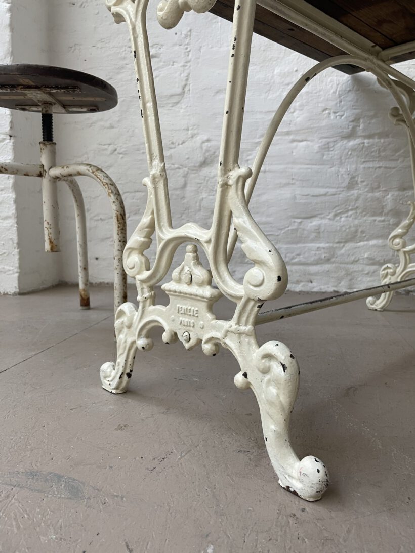 05429E1D-1AC2-42C2-8856-5BBC5A93E92E