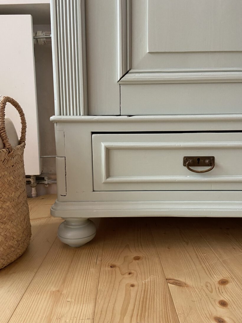 48030DC3-0F56-44E9-AE4A-6BFD47288B05