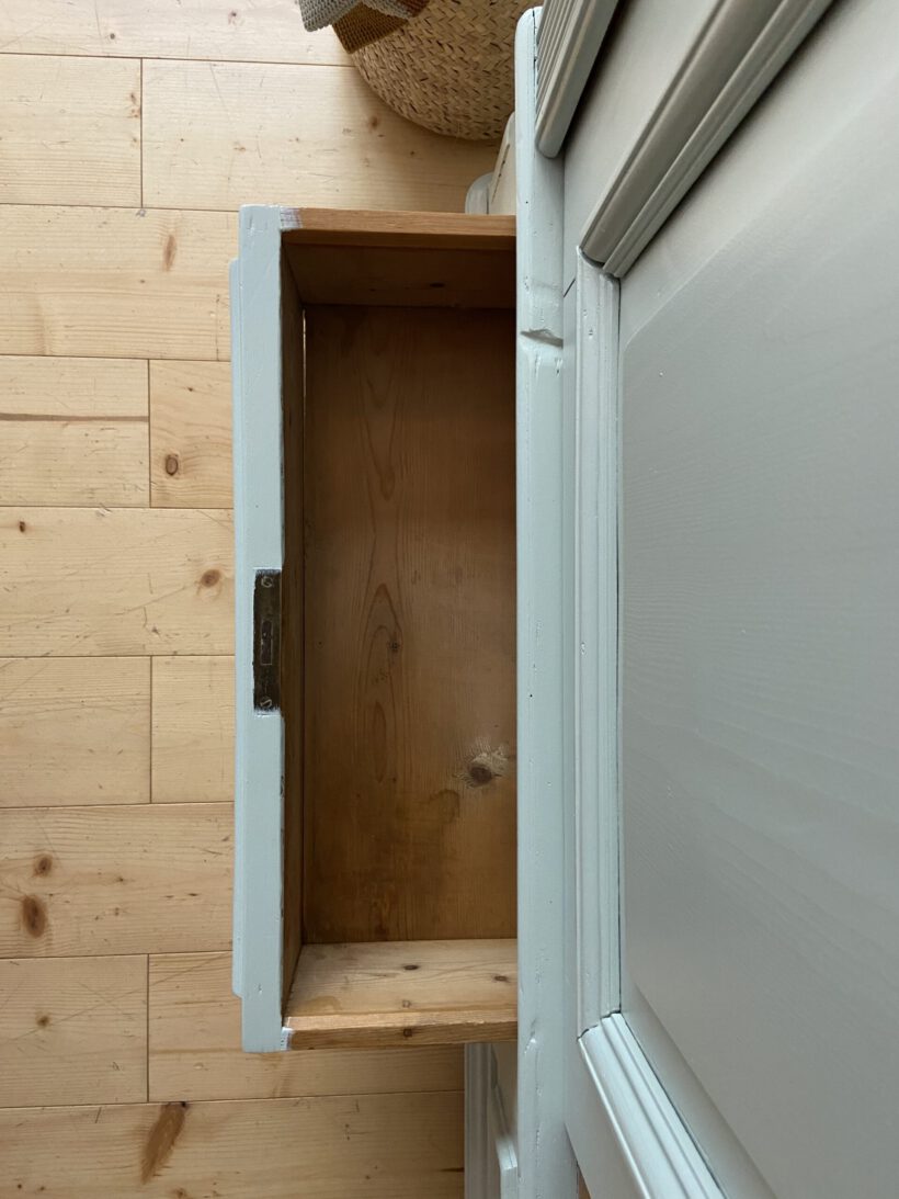 5A1FC89C-9847-4CDC-8B31-4BD848C2582B