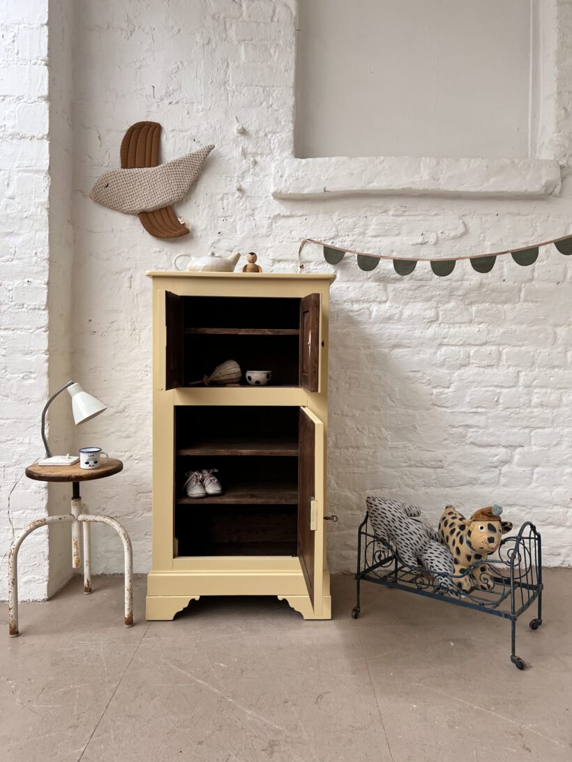 C8F28F96-B9A9-45AA-AD6F-E46E5E92B36C