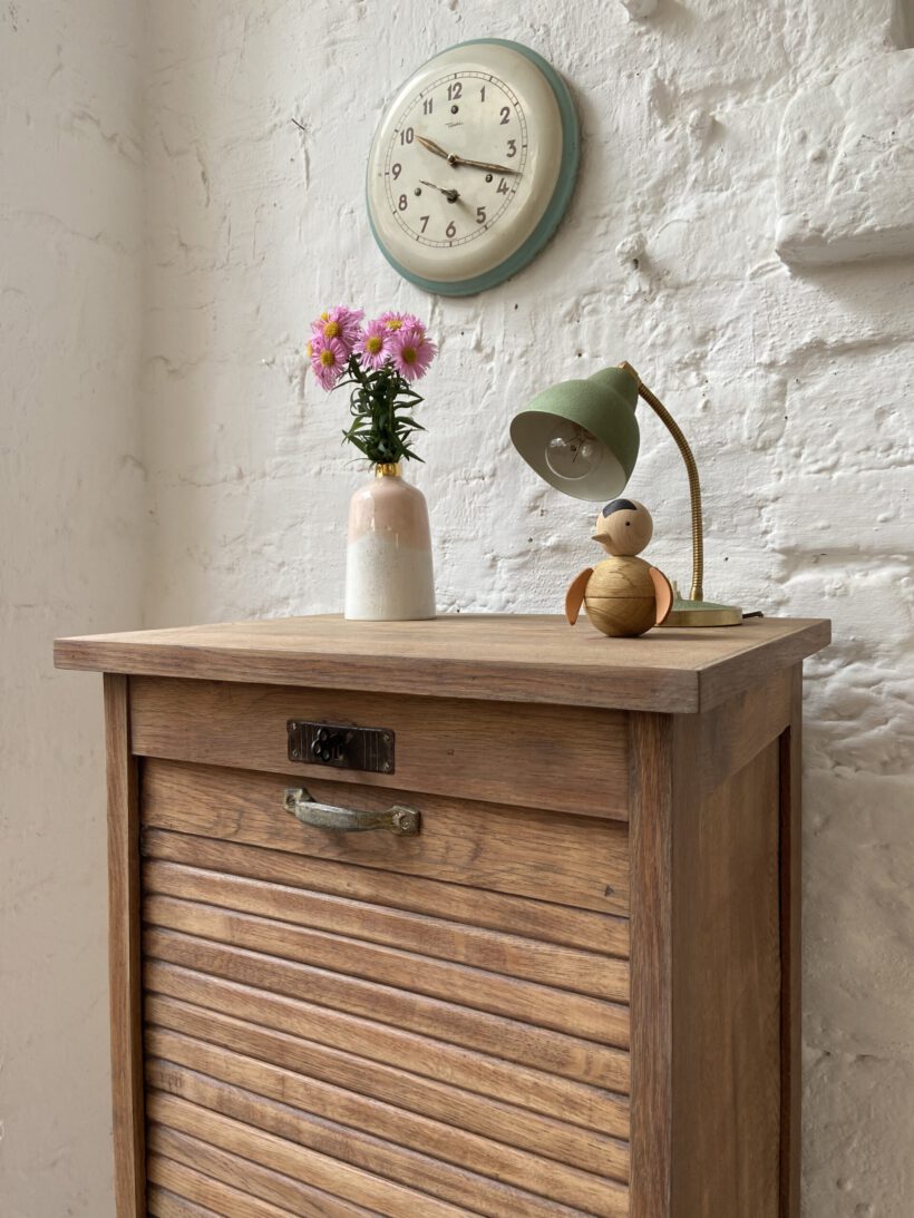 FE8FBD52-6F9E-4865-A9DF-0FB03012CB6D