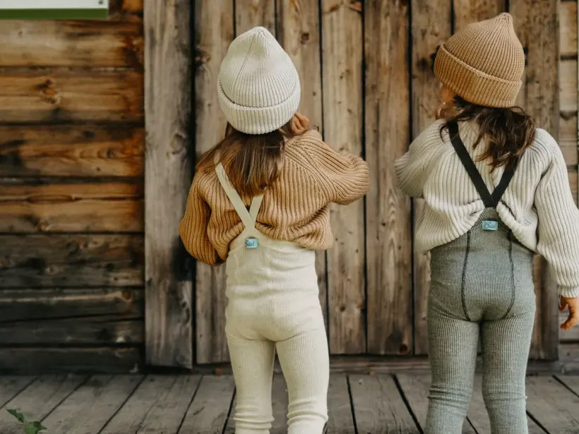 09012D11-4AB2-4959-A3E2-FB3778680025