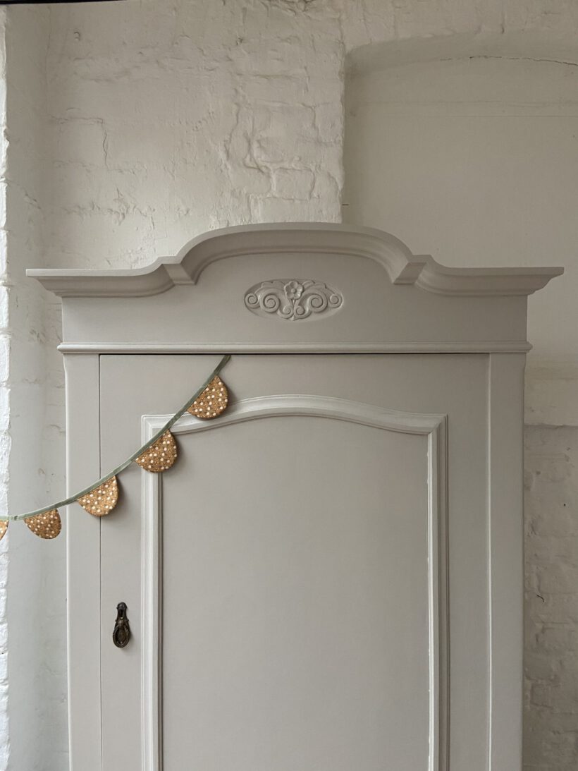 17F6EAFA-8005-46EC-9C6D-F6532670BDFF