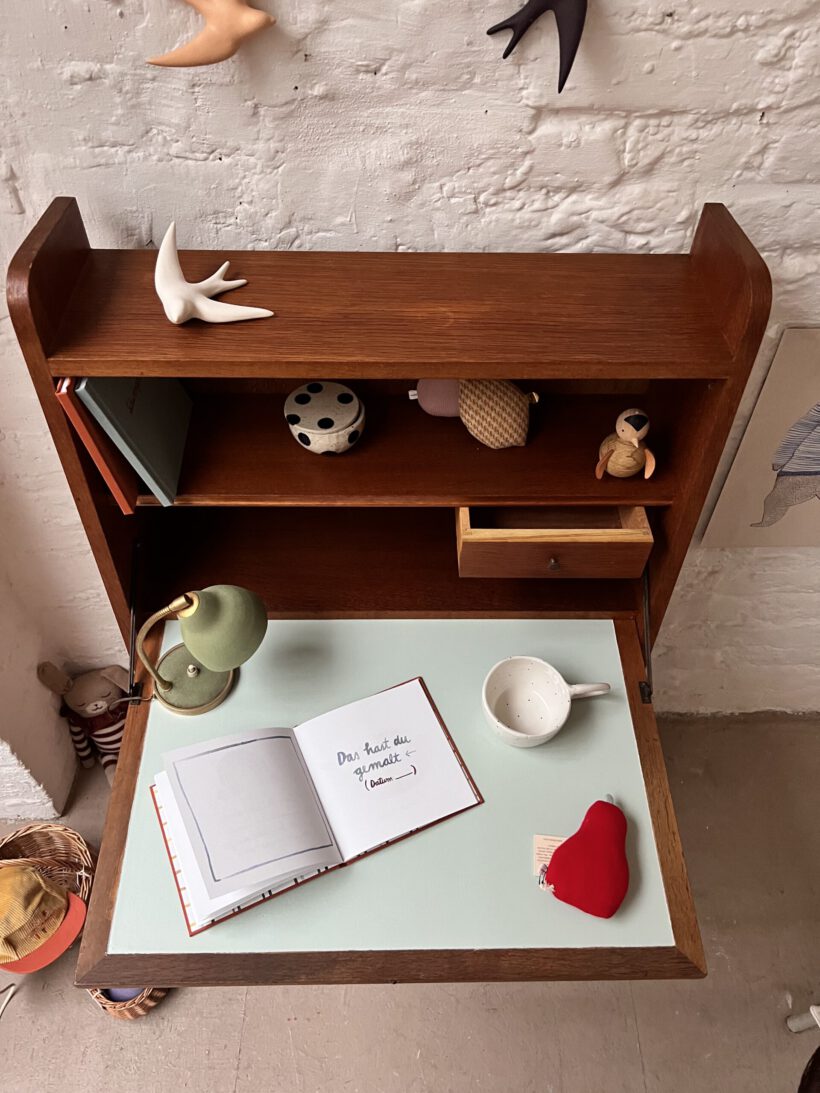 1AC5EF7F-C1ED-4892-BC6D-B8EFCA5F0B4A