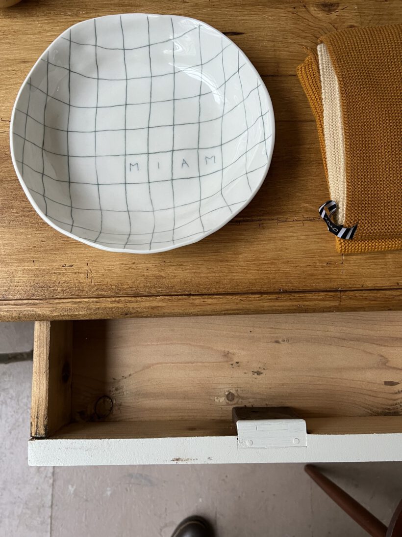 A3A8E4E4-5DF7-444C-864B-3FD9EA2B485A