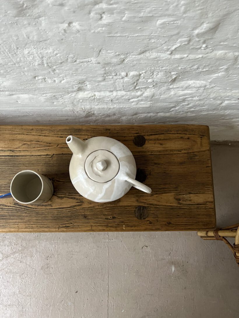 AFC2949B-9C00-4327-AB94-E16C03104F32