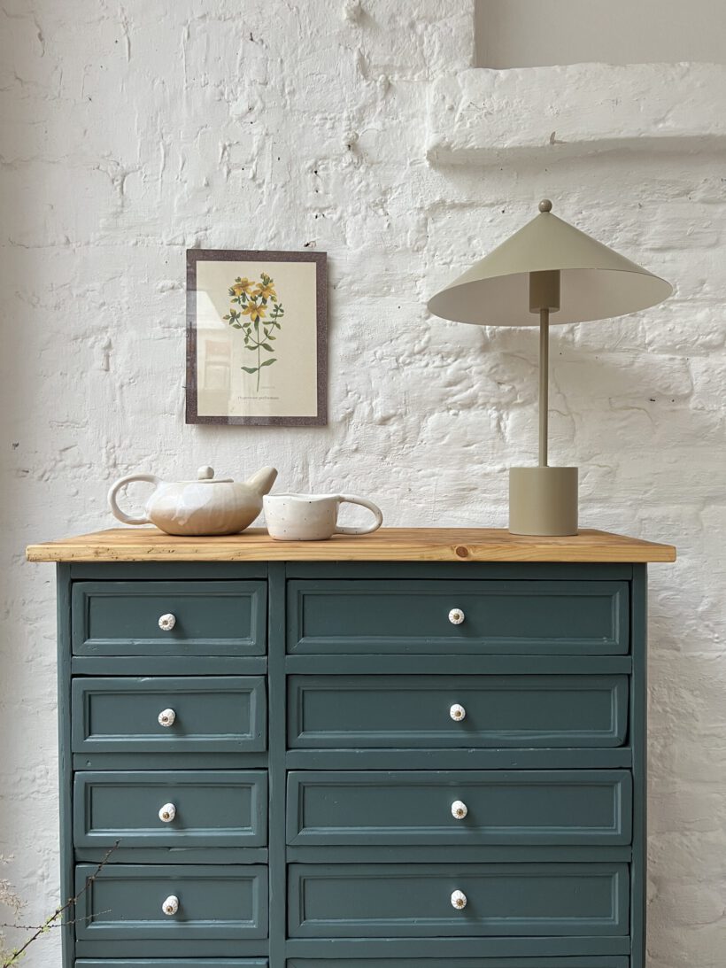 21F68A76-F7AF-4C35-A39D-688F2A5DCEFE