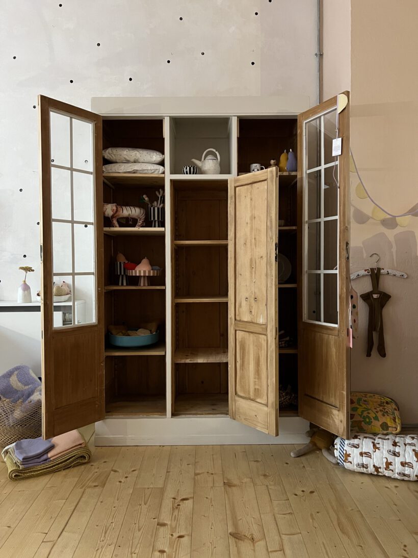 3E2551F6-CD6A-4030-B17C-1D5BD05C4F33