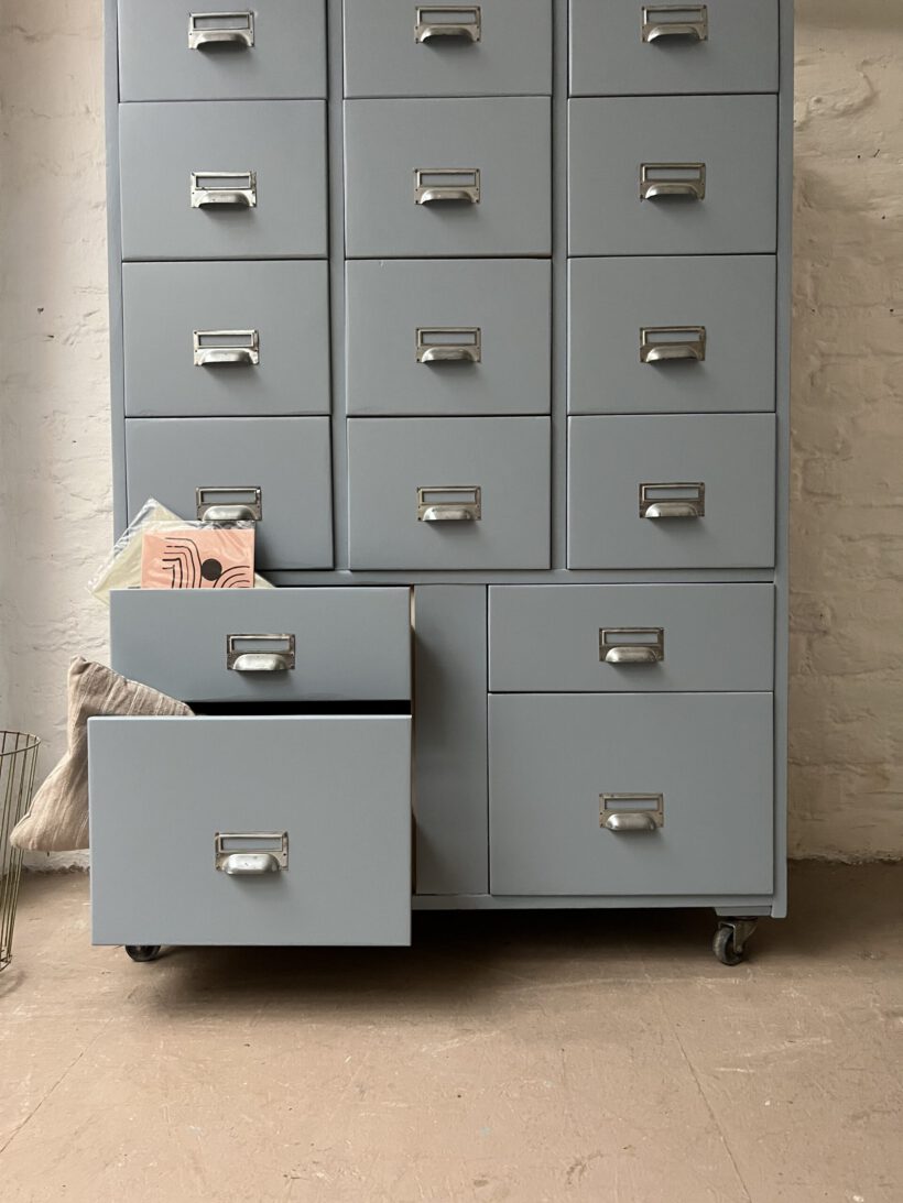 8F1CAB0A-EAD4-49FF-9157-7B7ED852D38B