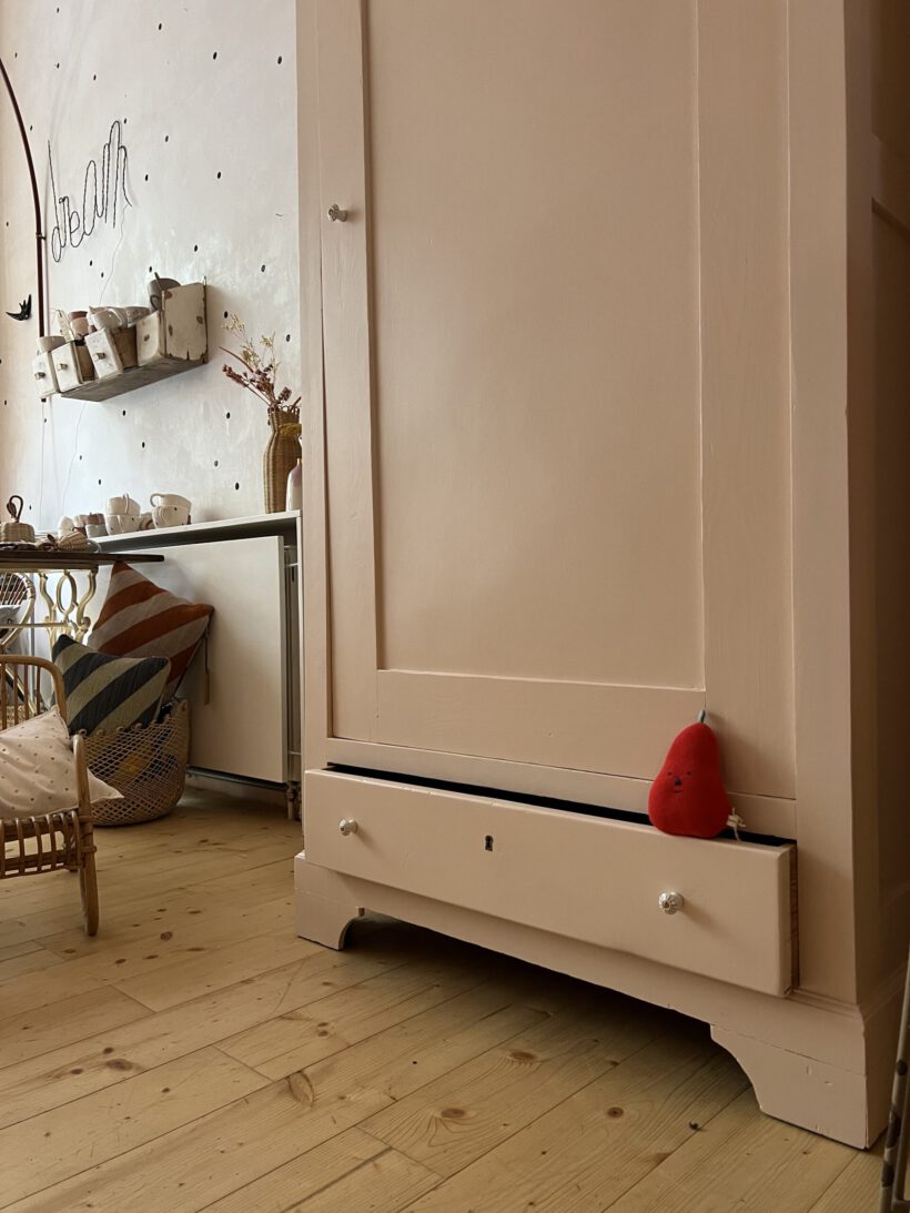 03FA5DC8-FAA1-4468-8F2E-18A98E275559