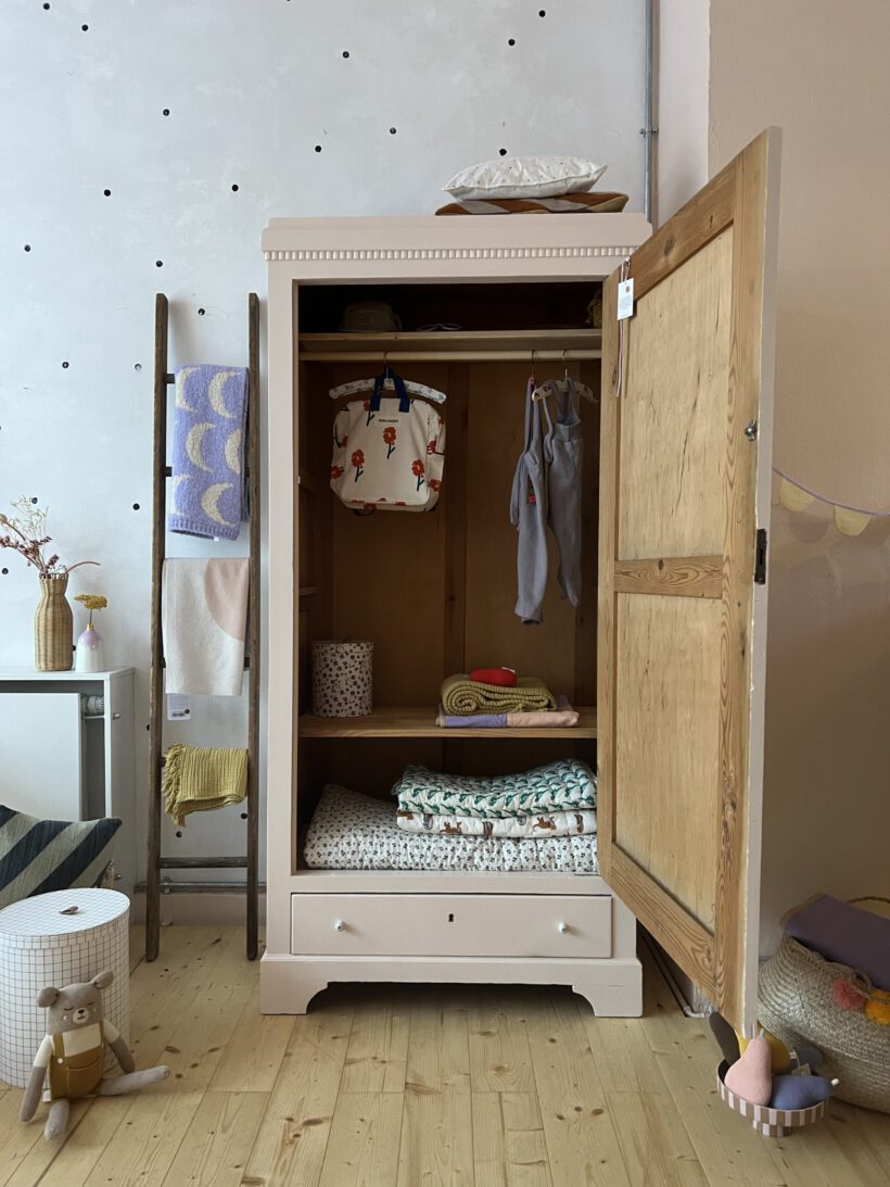 57209C0B-A9F4-4B18-AD11-6655103E1092