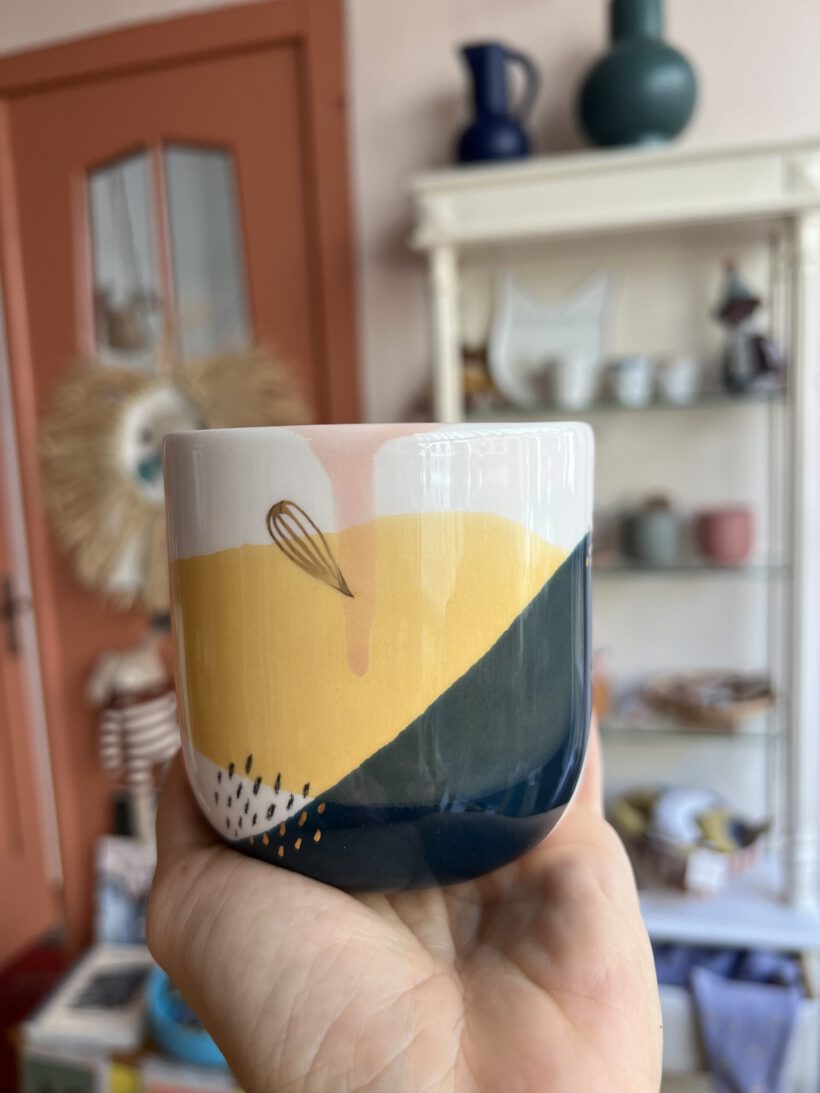 6D3C47F8-4DEA-45B2-B6EF-941FADDC31DD