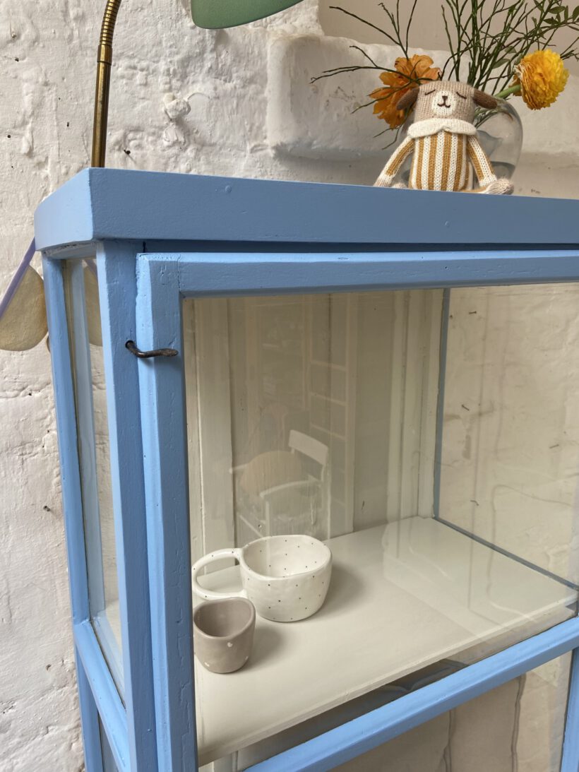 0D6725B6-2E6D-423D-BFA3-6278A402E4AF