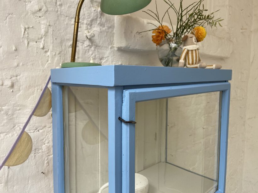 2EA91252-0237-411A-AC2C-50C0BC5A6E2E