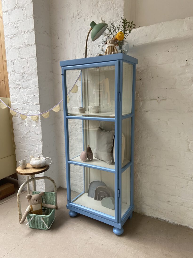 D5251534-D610-4C8F-BBB6-682DA3931928