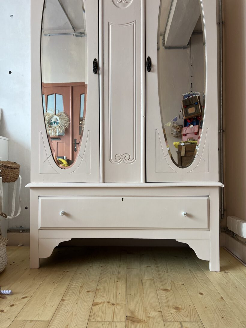 F3EEB7DA-B18A-49F7-9152-1D14BB6599C2