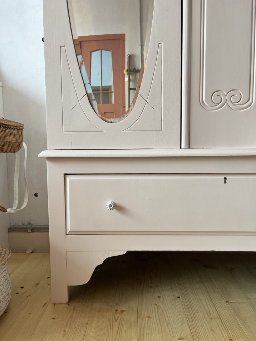 F7849CF8-74F0-4C78-AE4B-A6599C8AC748