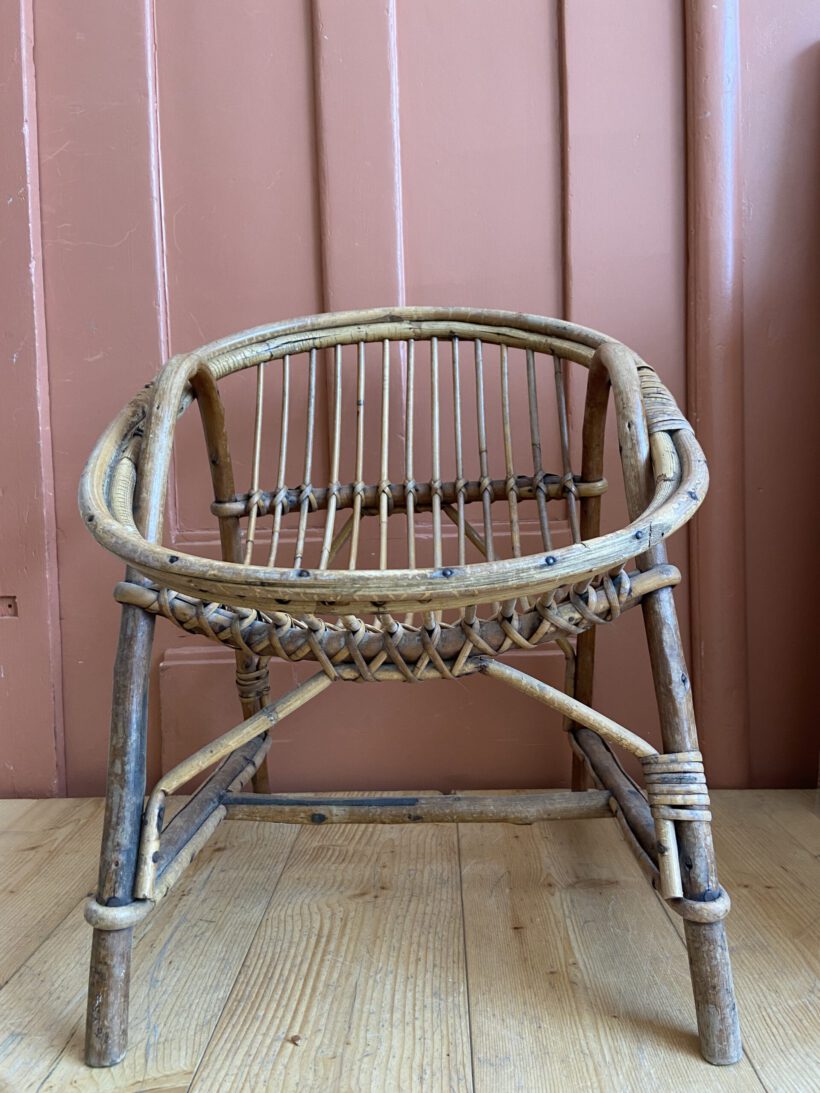 1EB9E7FC-25EE-4981-B39D-5DA6A936611A