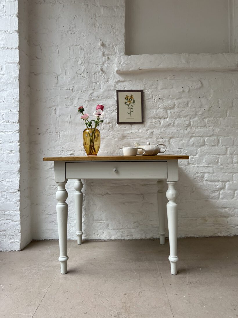 8DBBA476-506D-455F-8FB0-01CA4D81930B