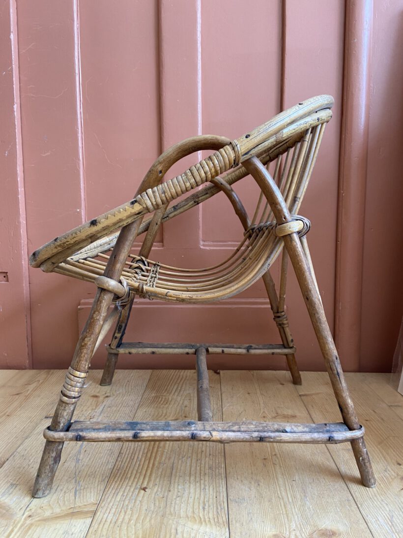 BC8033B3-B45A-4E02-BD06-9F50DFD5F4B5