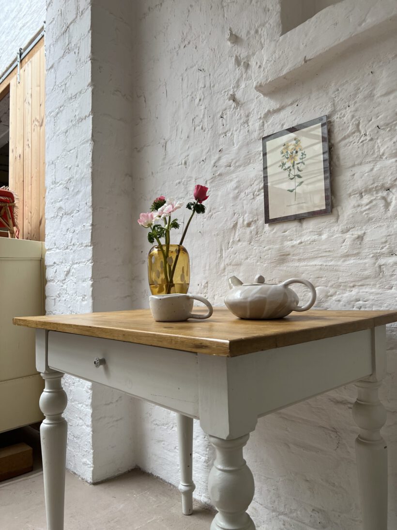 EFAC9F37-3048-4605-94D4-D5C3D2A9CB61