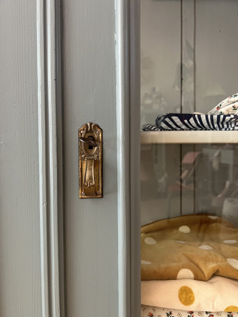 1580084F-E421-4E2C-817C-9C23F3FC8C8E