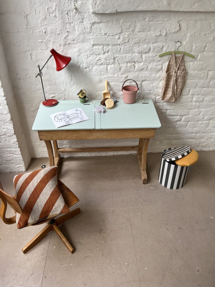 60B652DE-B9AA-4D00-833F-3729361FC56B