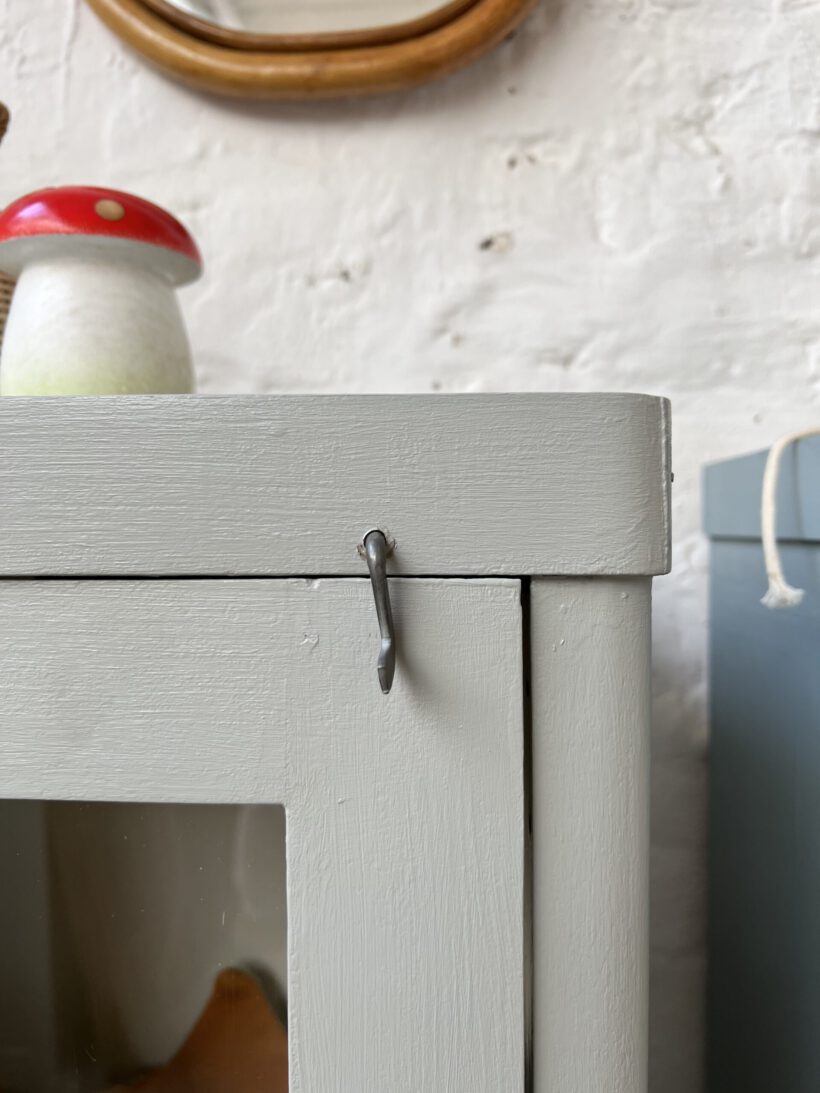 92B18A89-277B-4C8D-A6FD-D57905314DFC