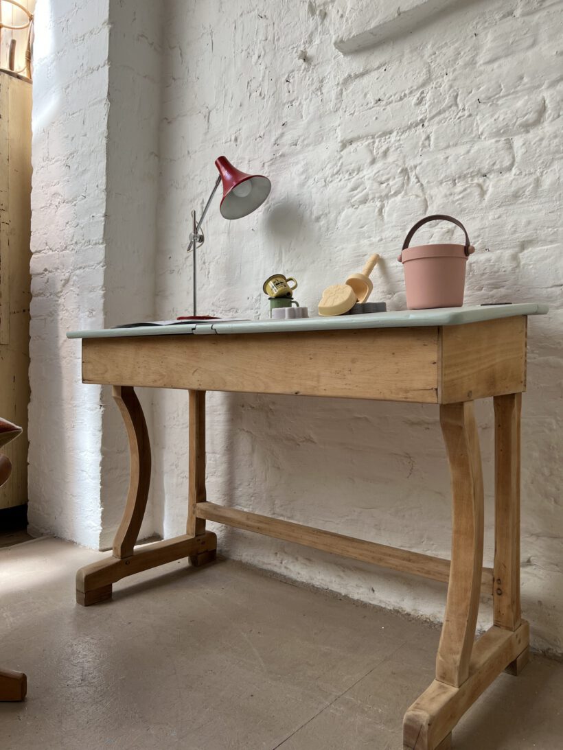 B30F2CE4-6FB3-44C7-A4BA-9C20AF4362CE