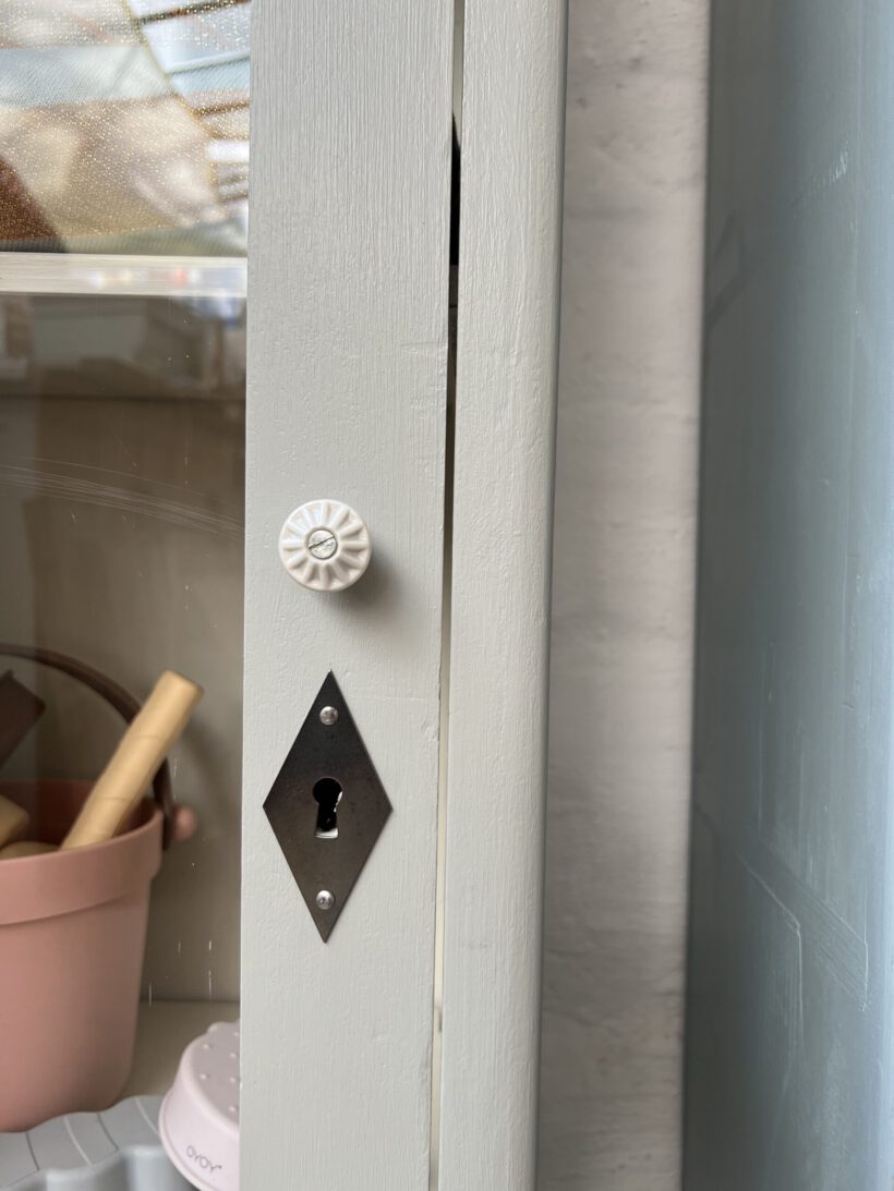 EA72A2A9-2E0D-40BB-917D-CC397FBDF66C