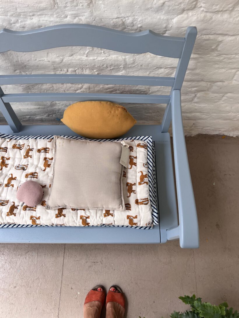 5275B703-FF17-43DF-A85E-1C48947CF99B