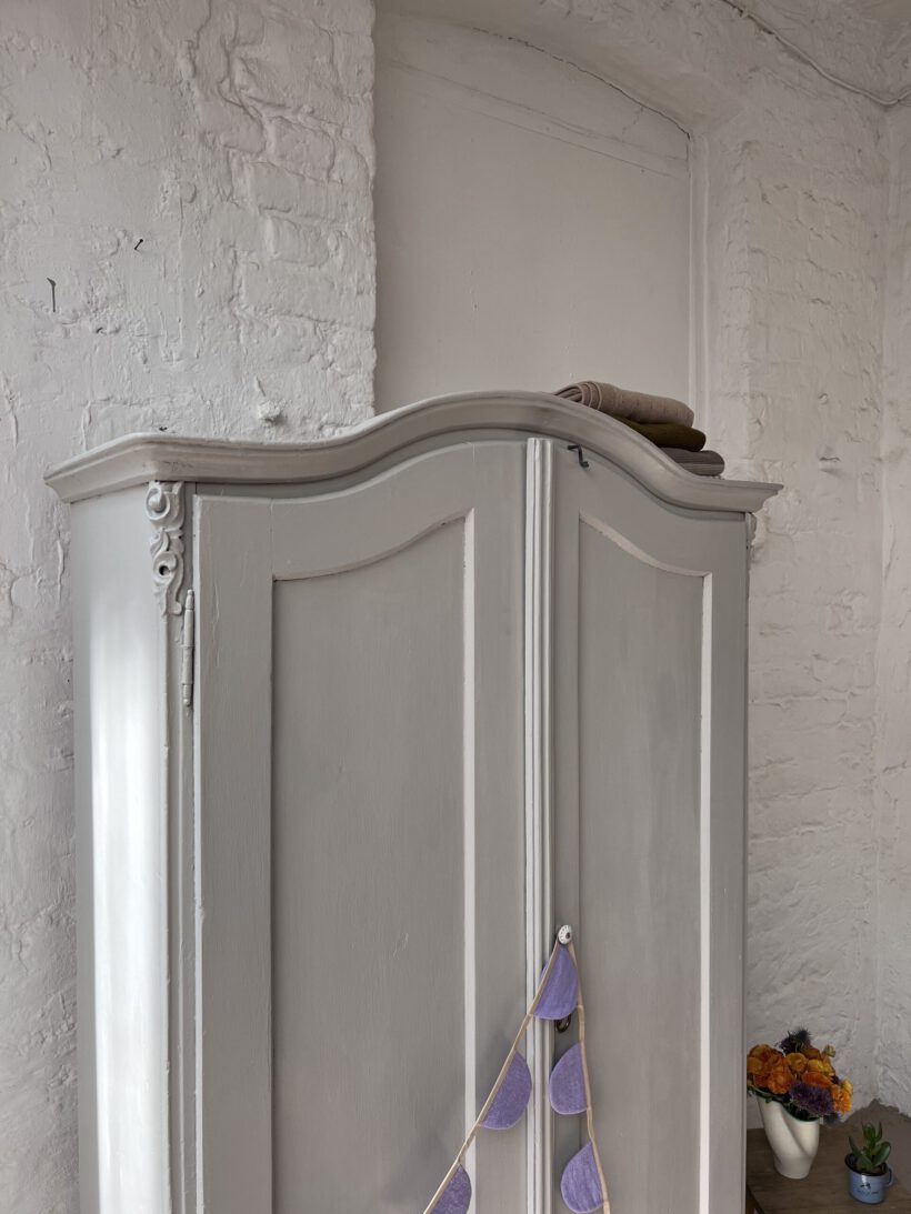 8BB7A6C6-8615-44C2-BA09-885F80E3032A