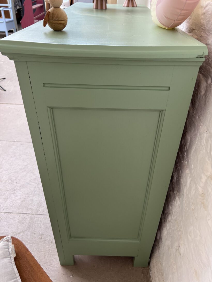 8C662DD2-6203-4302-ABAB-C5AEF341BBE7