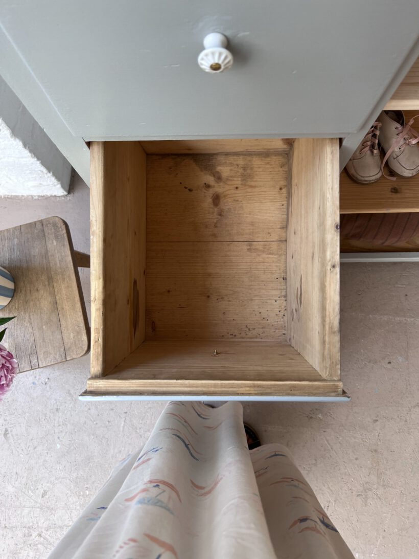 8E154504-1C32-45FC-903F-67121E783EE9