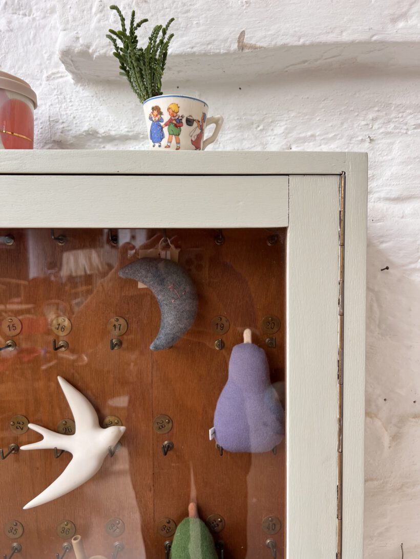 8D2556AE-BA16-45E2-AD7A-0CF41B004D17