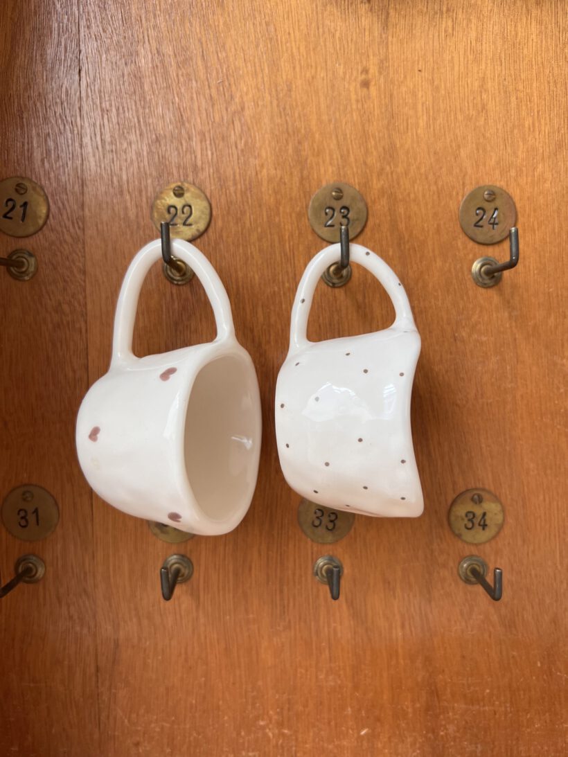 DABF4DF8-CD41-4F40-803B-328896891C88