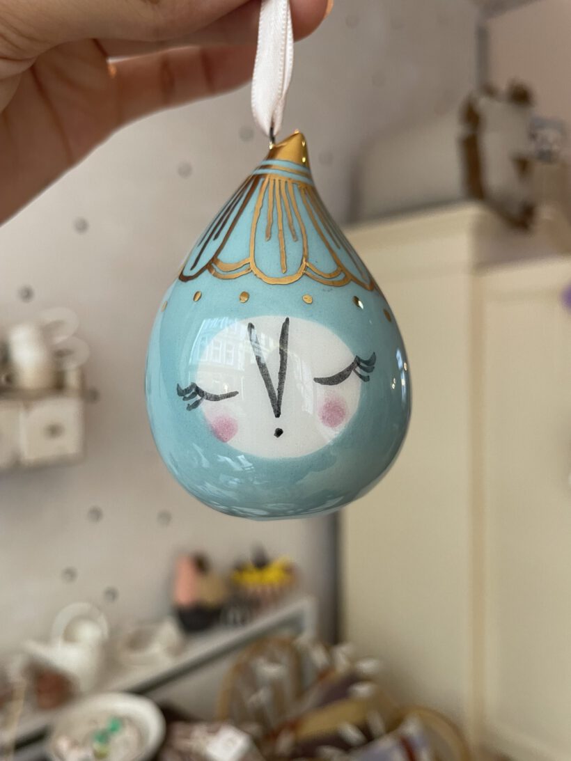 284237E5-D49C-4812-A74F-090B181E8E33