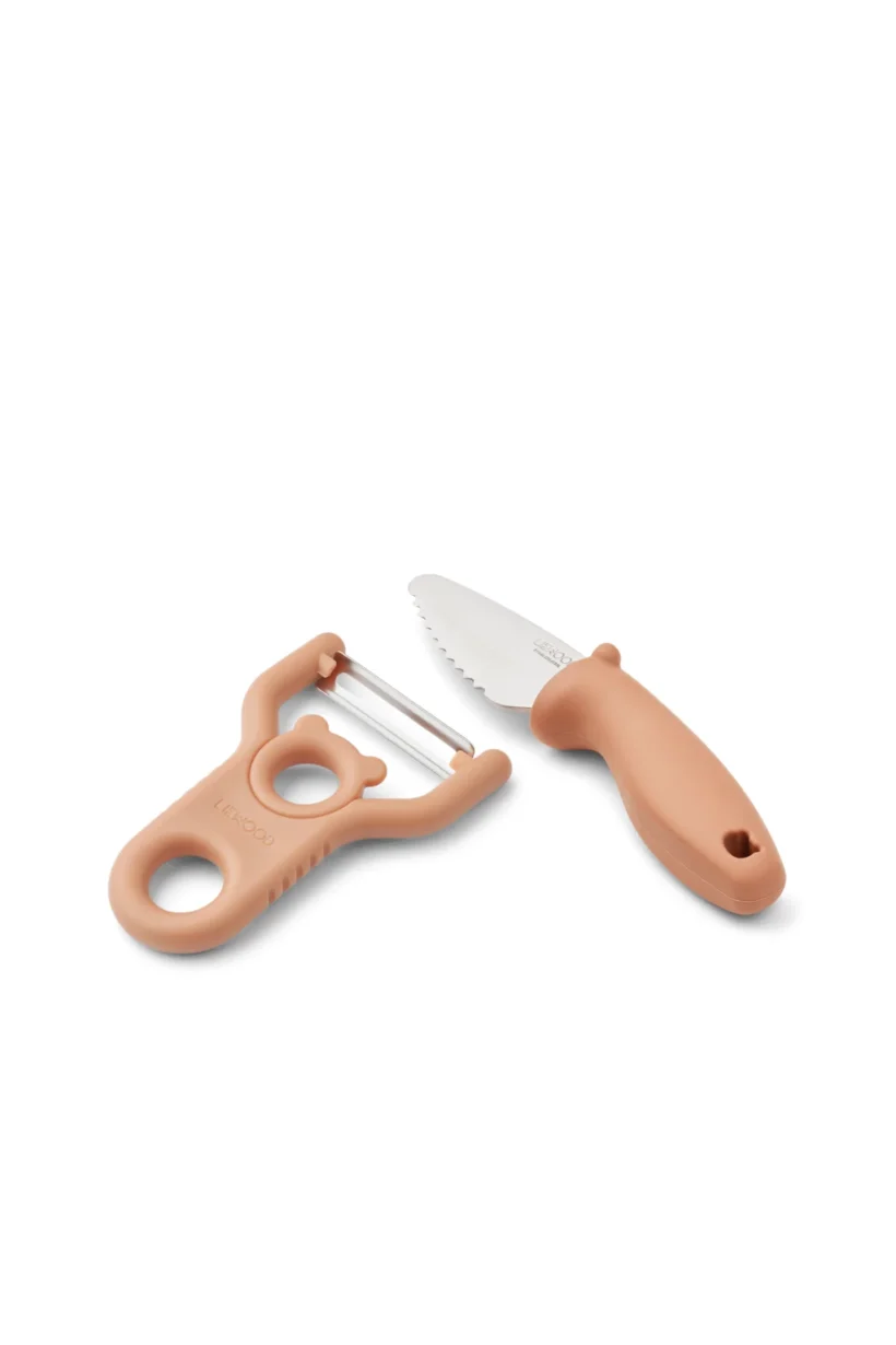 04513FFB-3ECA-4D0D-B32B-D17D3C3BFE77