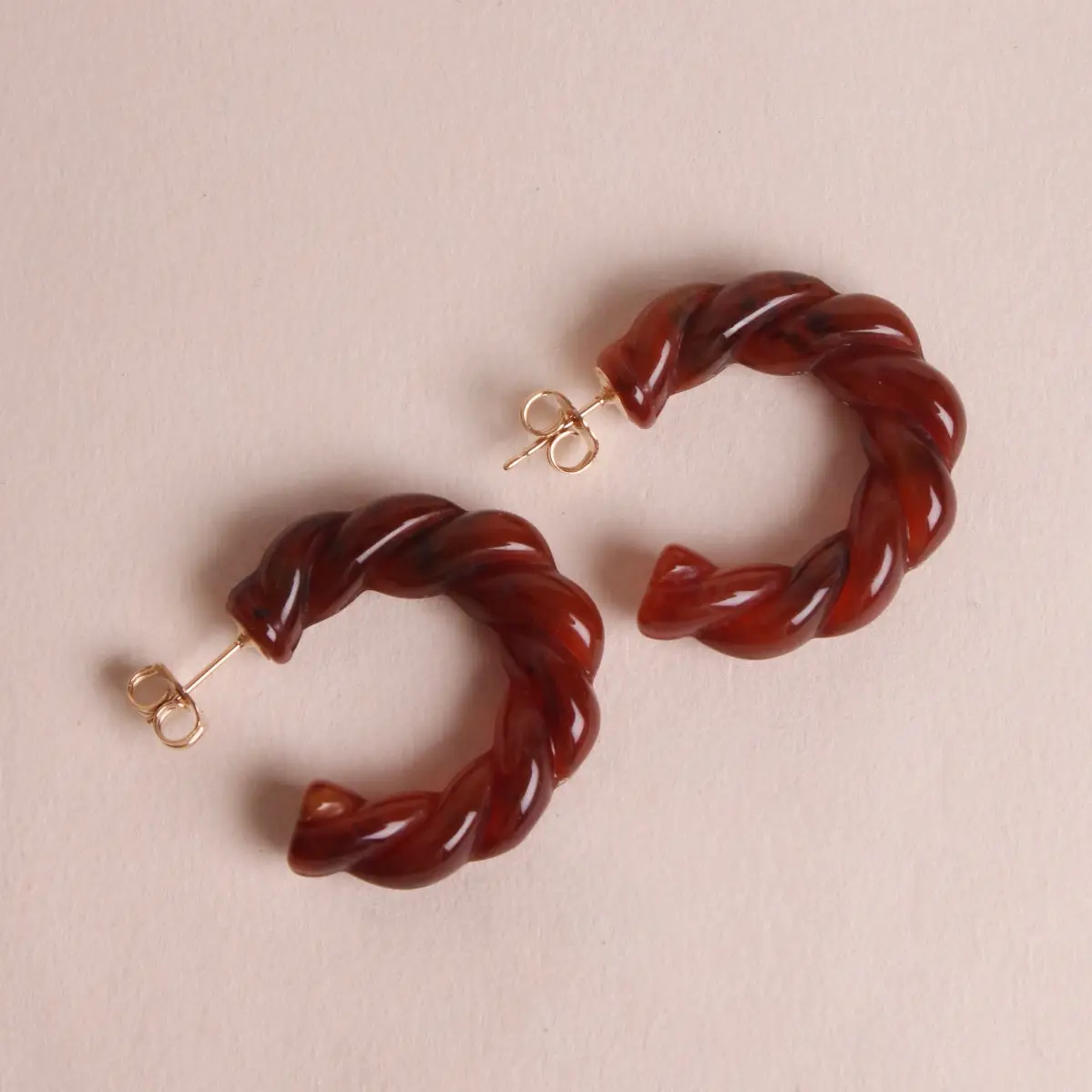 b10dc47e3a50357e5e98b76a4a14ec6ab07933e0401453d92278e56565db55eb